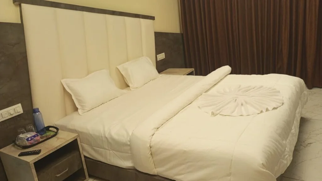 Standard Room (Double Bed) image 1