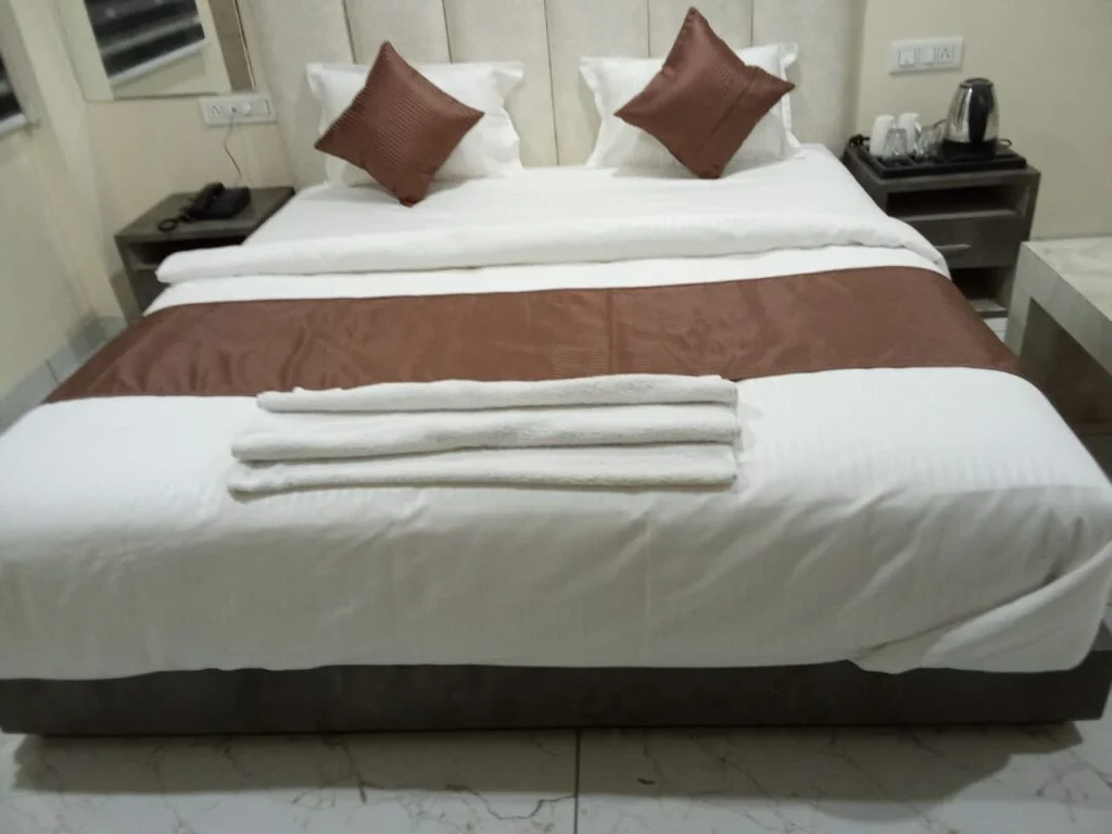 Superior Room (Double Bed) image 1